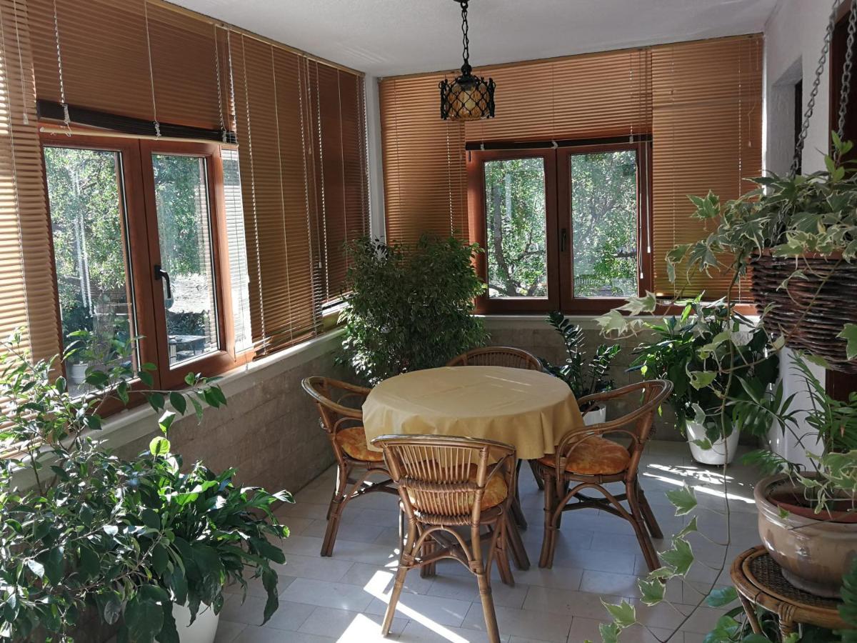 Rooms Beros Makarska Exterior photo