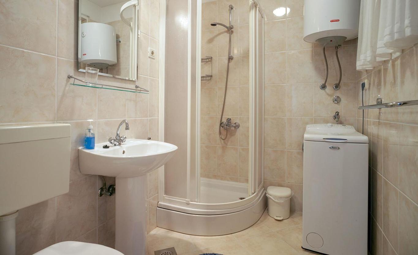 Rooms Beros Makarska Exterior photo