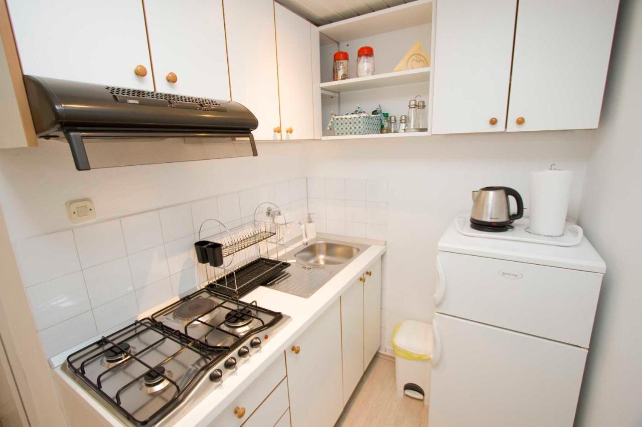 Rooms Beros Makarska Exterior photo