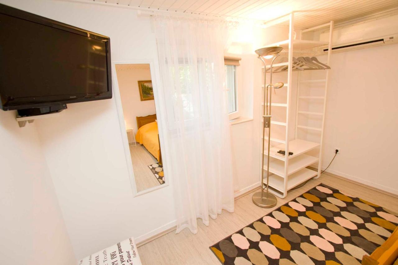 Rooms Beros Makarska Exterior photo